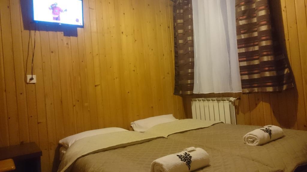 Pod Tatrami Bed and Breakfast Bukowina Tatrzańska Δωμάτιο φωτογραφία